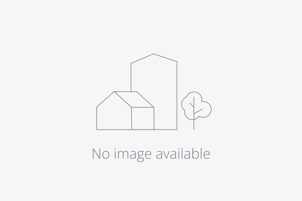 450 East Sixth Street #3, Boston, MA, 02127 450 East Sixth Street #3, Boston, MA, 02127